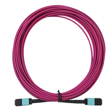 Cable de conexión de fibra óptica MPO-MPO para centro de datos
